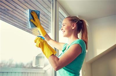 Sfaturi utile pentru curatarea geamurilor 